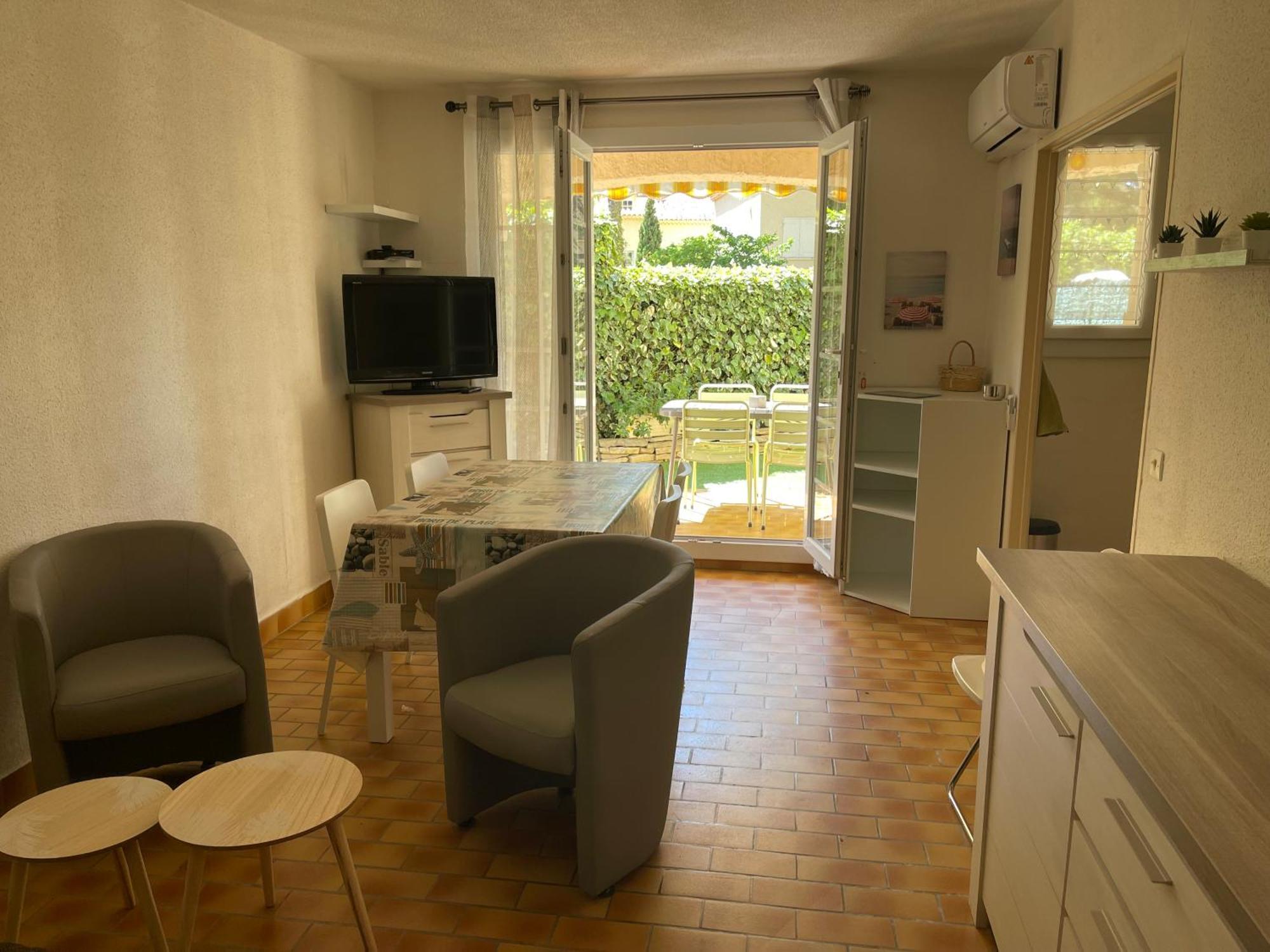 Appart-St Cyr Sur Mer-La Madrague-4Pers-Parking Saint-Cyr-sur-Mer Zewnętrze zdjęcie