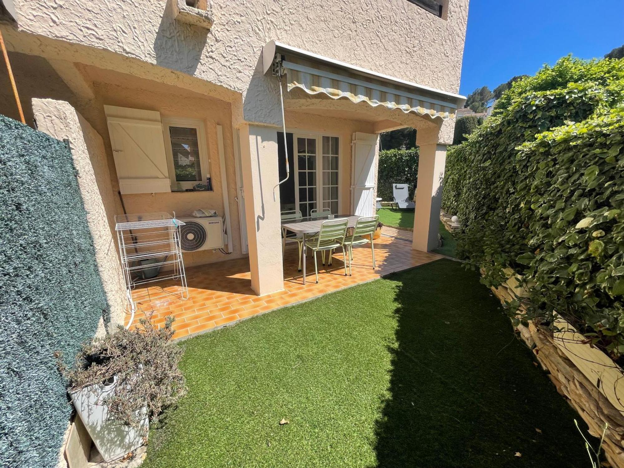 Appart-St Cyr Sur Mer-La Madrague-4Pers-Parking Saint-Cyr-sur-Mer Zewnętrze zdjęcie